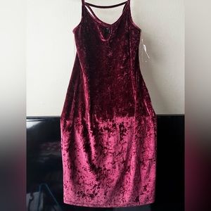 Red/raspberry velvet dress
